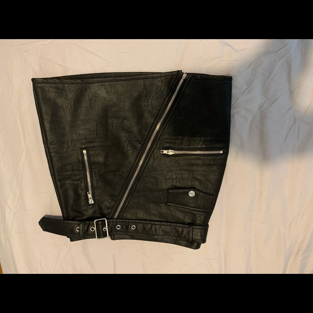 Fashion Nova leather skirt